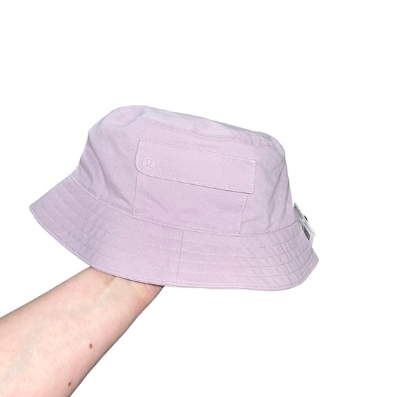 Lululemon On My Level Bucket Hat NWT
Dusty Rose - Picture 8 of 8
